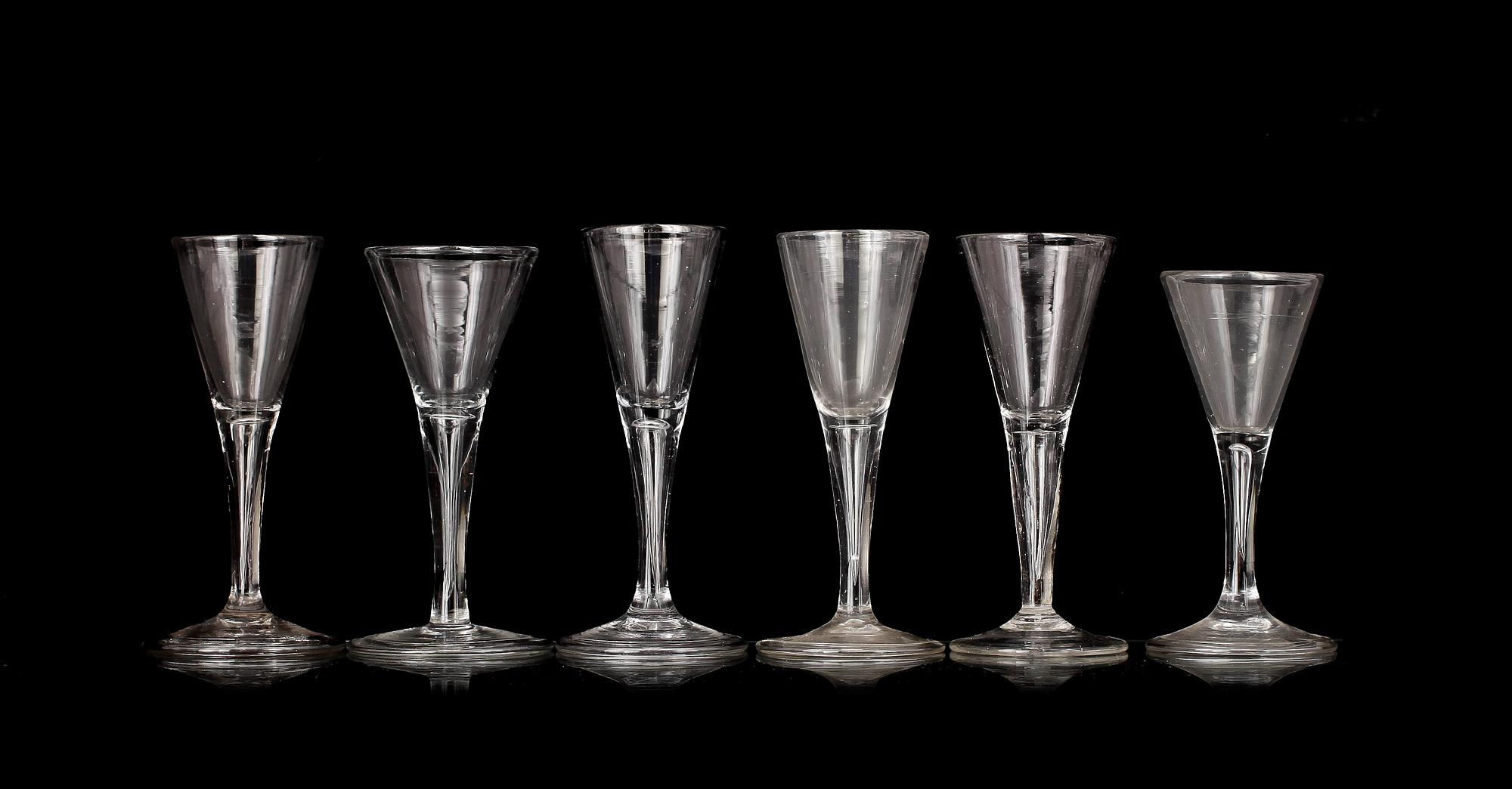 SPETSGLAS, 6 st snarlika, 1700-tal.