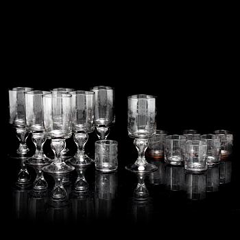 GLAS, 14 st, "Antik", Reijmyre Glasbruk.