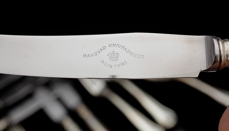 BESTICKSERVISDELAR, 14 st, silver, K G Markströms Guldsmeds AB, Uppsala. 1900-tal. Totalvikt ca 394 g exkl. knivar.