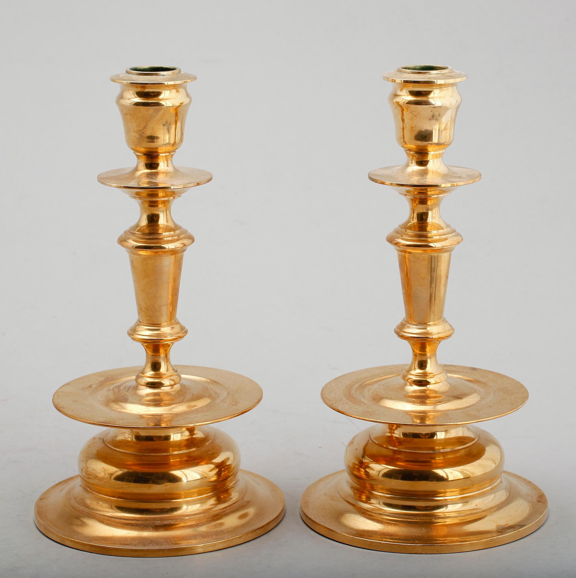 LJUSSTAKAR, 1 par, mässing, Skultuna Bruk, no 96.