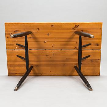 Ilmari Tapiovaara, Pöytä, "Pirkka", Laukaan Puu 1960-luku.