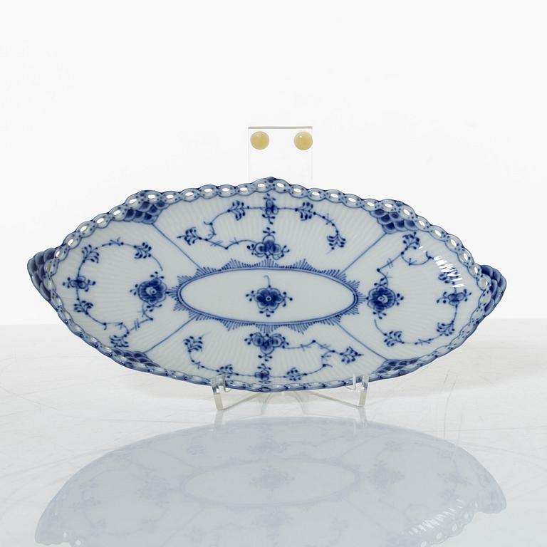 Royal Copenhagen, a 32-piece coffee service, 'Blue Fluted', Denmark.