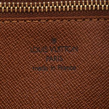 Louis Vuitton, a Monogram 'Trocadero 27' Bag.