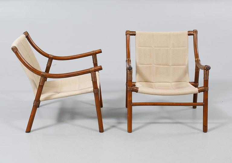 FÅTÖLJER, ett par, 1960-tal.