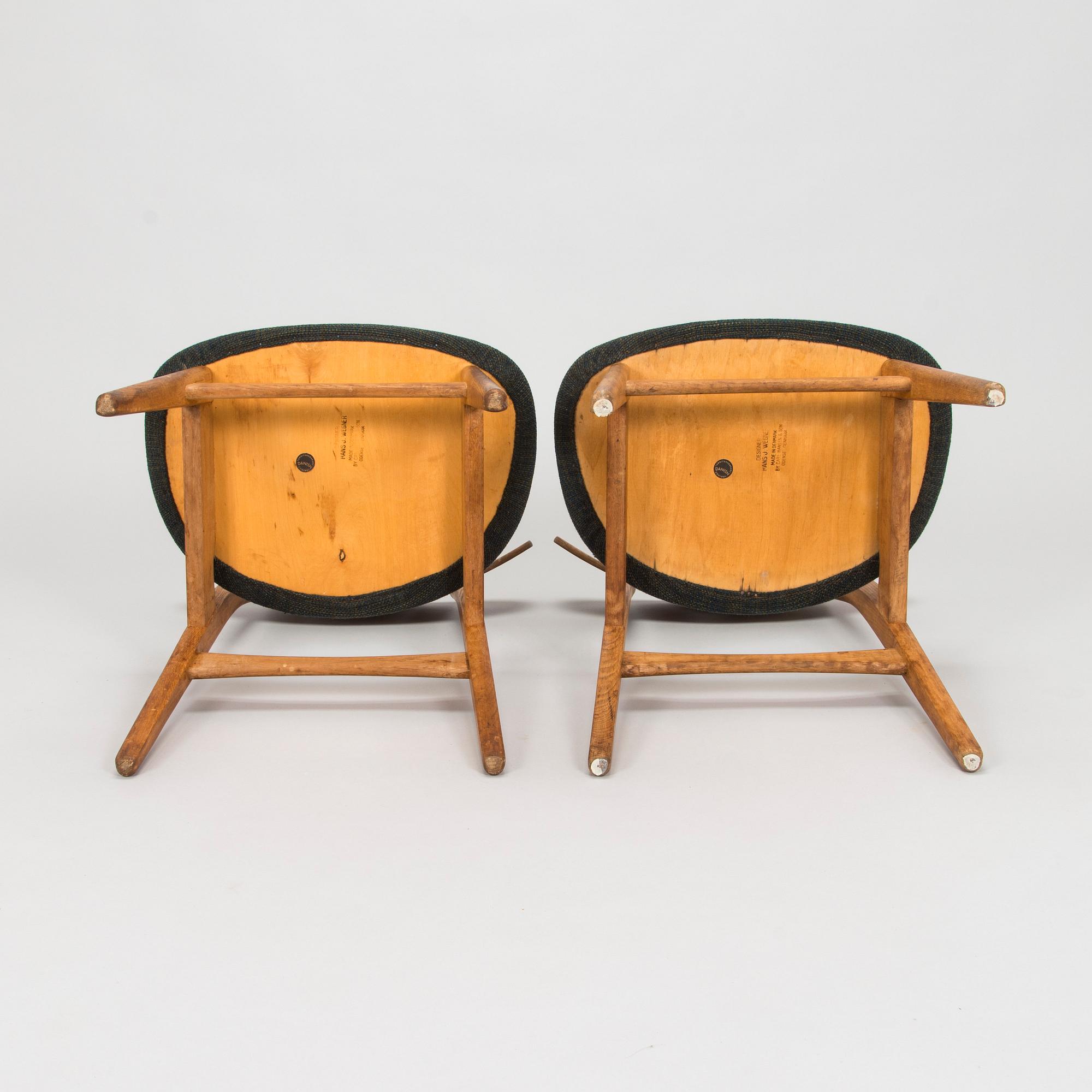 Hans J. Wegner, stolar, ett par, "CH-30", Carl Hansen & Søn, Danmark, 1950-60-tal.