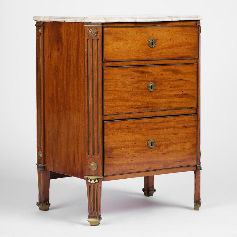 A late Gustavian mahogany commode, Stockholm, late 18th century.