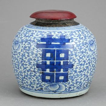 BOJAN, porslin, Kina, 1800-tal.