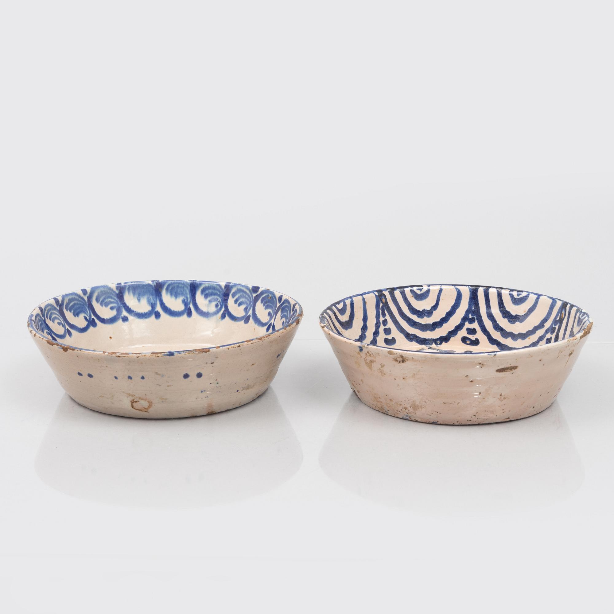 Two faience bowls, Spain, late 19th Century.