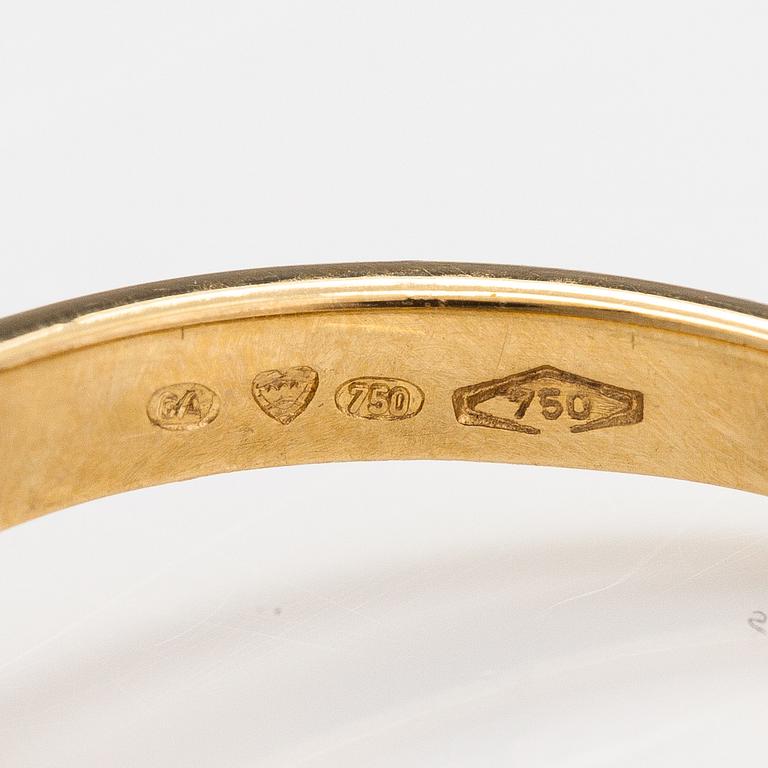 Ring, 18K guld, alexandrit och diamanter ca 0.22 ct tot.