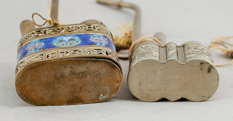 OPIUMPIPOR, 2 st, Kina, sekelskiftet 1900.