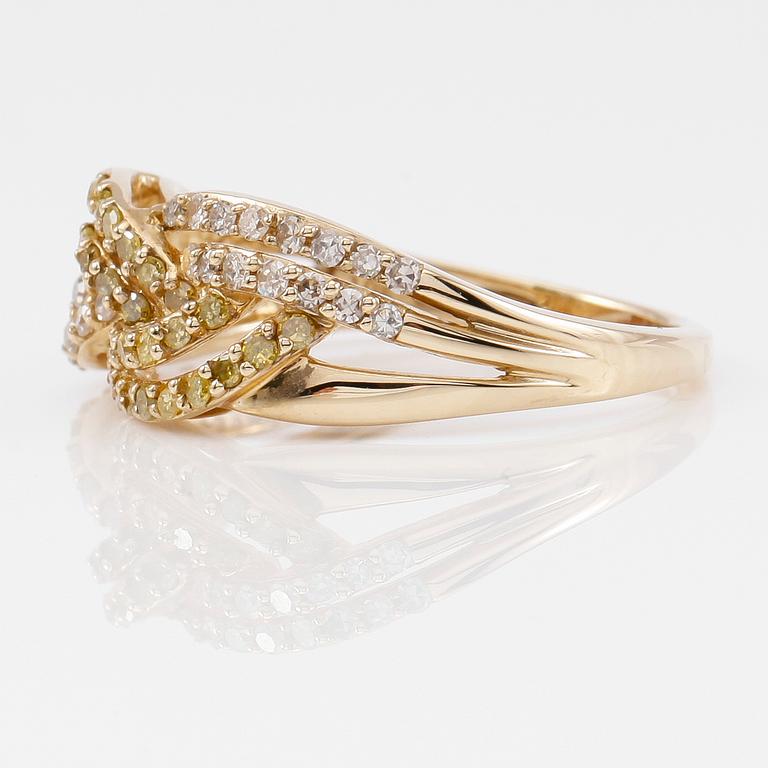 RING, 10K guld och diamanter tot ca 0.51 ct.