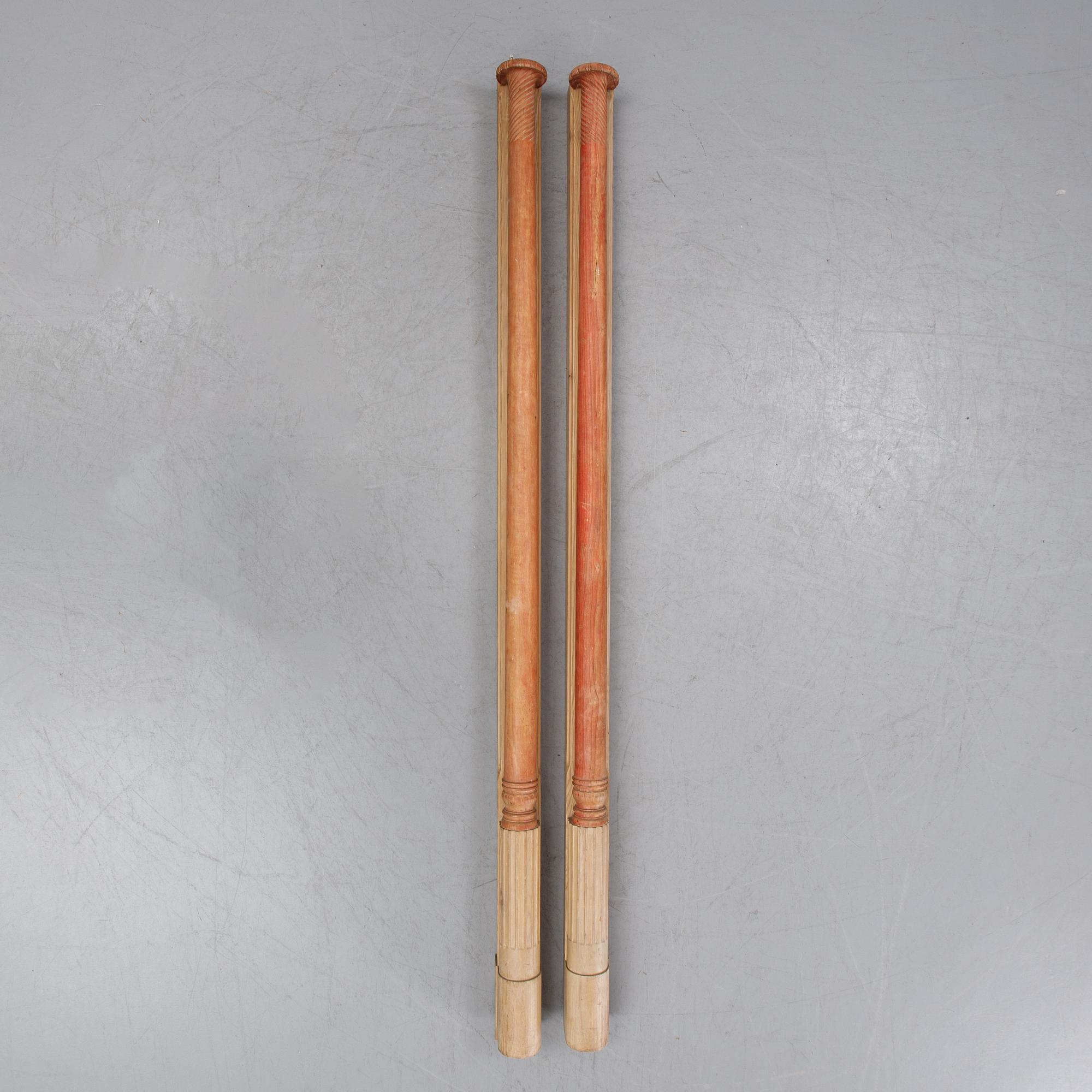 A pair of 20th century decor elements.