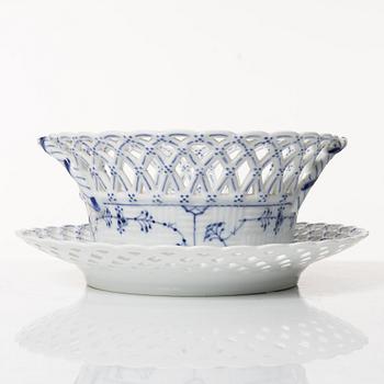 Royal Copenhagen, a lattice bowl and stand, 'Musselmalet', Denmark, 1889-1922.