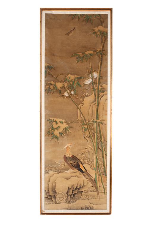 MÅLNING, landskap med fåglar ("Golden Pheasant, Peonies and Bamboos)", Qing dynastin, troligen 1700-tal.