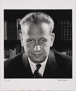 Lennart Nilsson, "Dag Hammarskjöld", 1953.