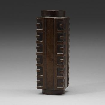 24. A 'Kang' shaped bronze vase, Ming dynasty (1368-1644).