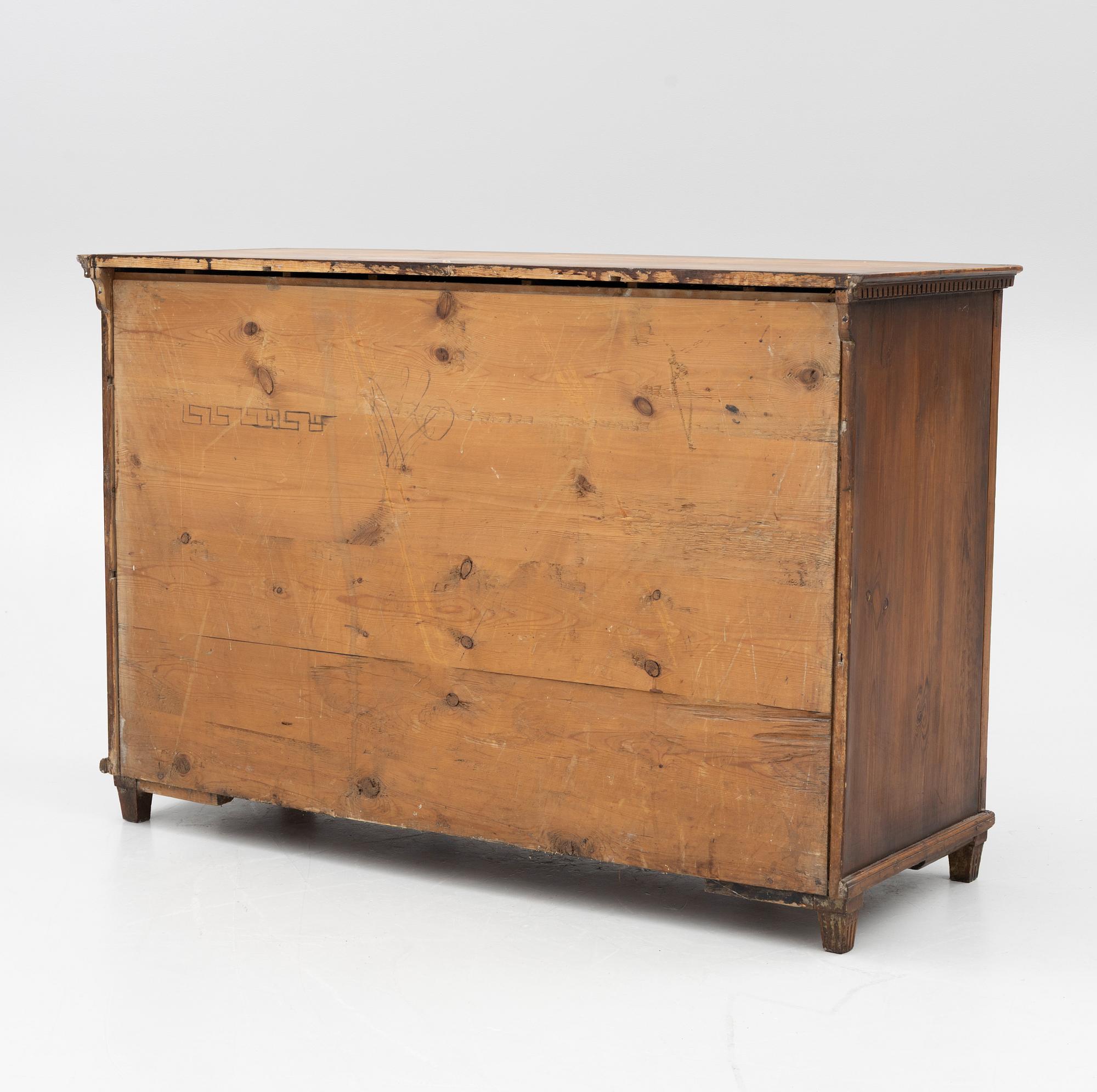 A Gustavian pine cupboard, late 18th century.