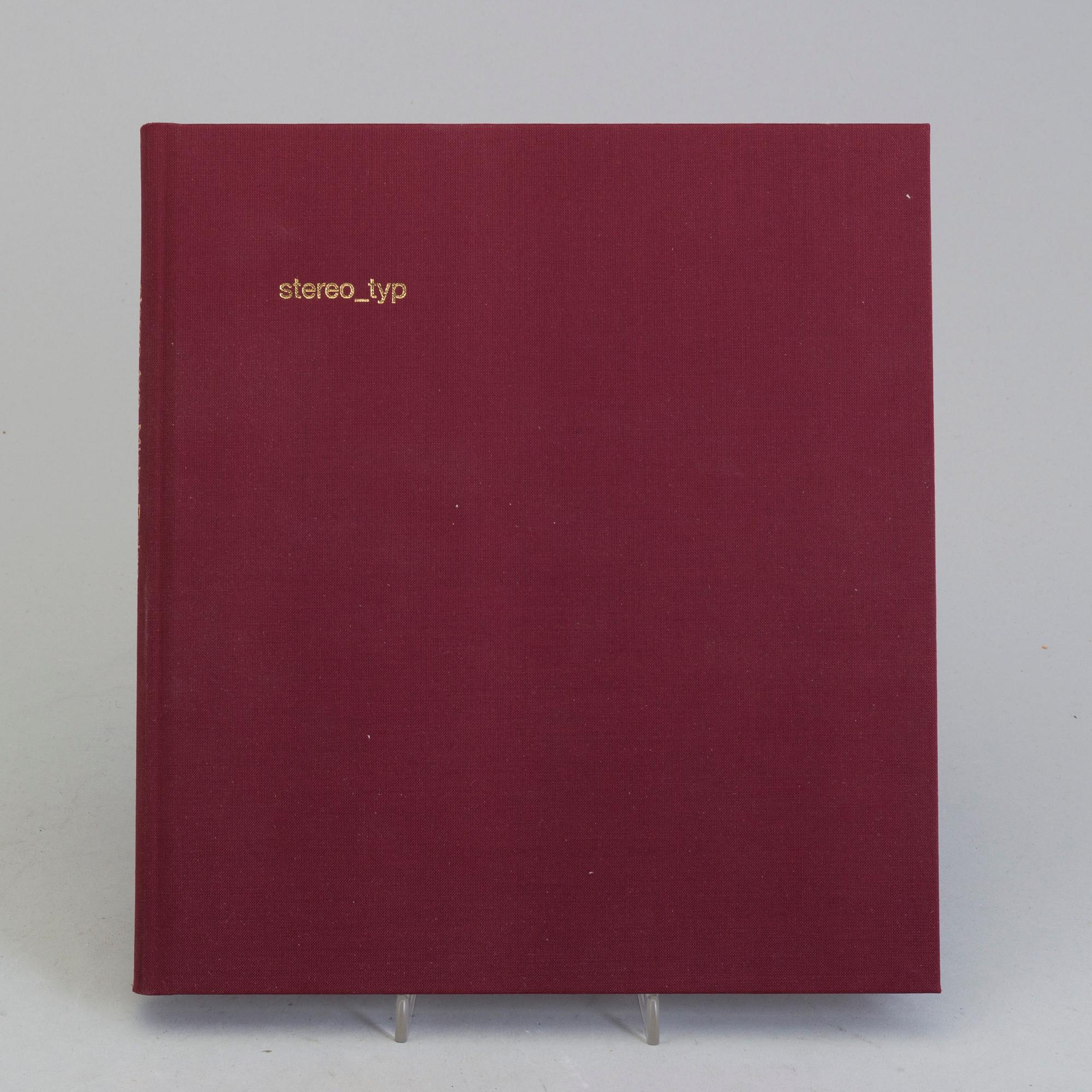 A set of 2 vol Books about photo art, 21th century.
