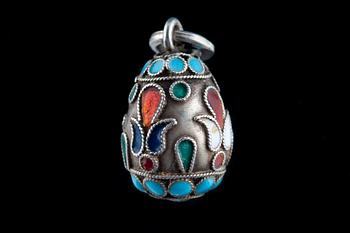 205. SILVER / ENAMEL EGG.