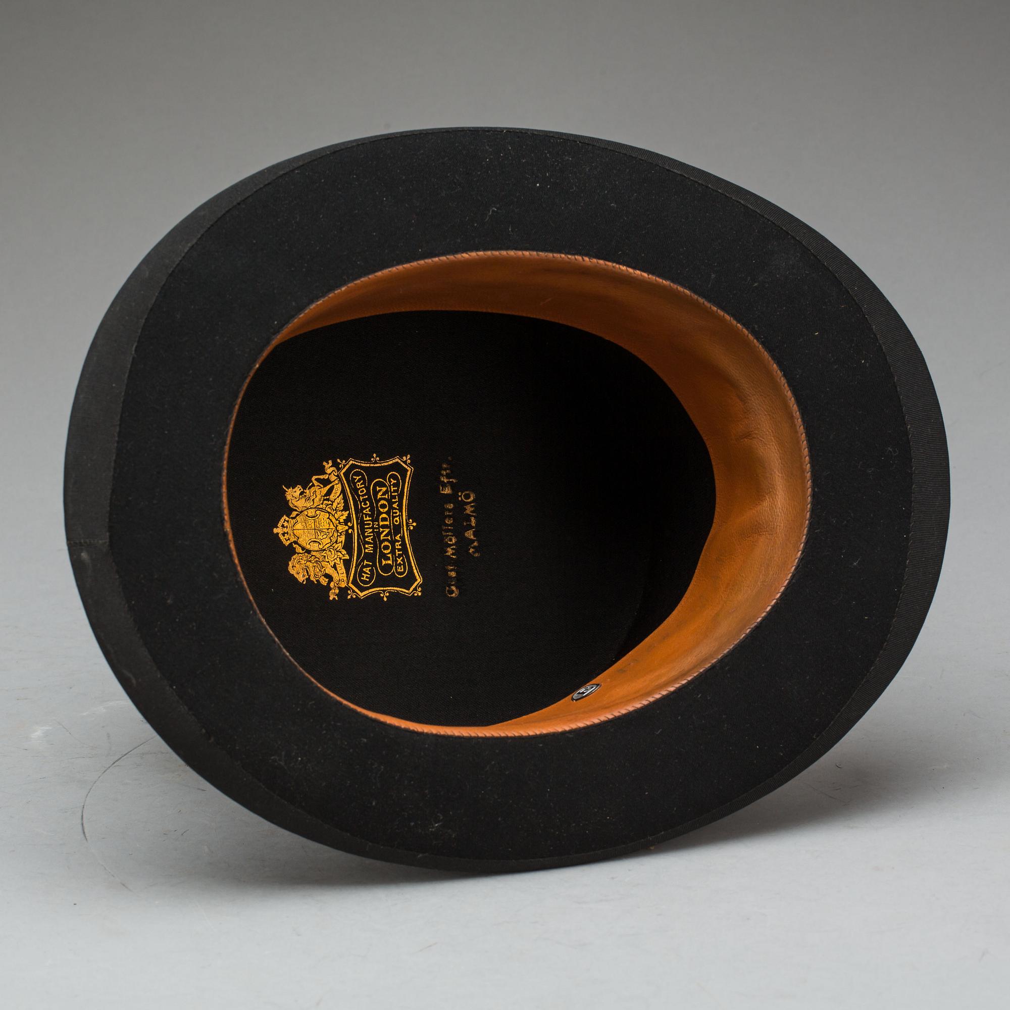 CYLINDERHATT, "Hat Manufactory in London Extra Quality. Göst. Möller Eftr. Malmö"  omkring 1900.
