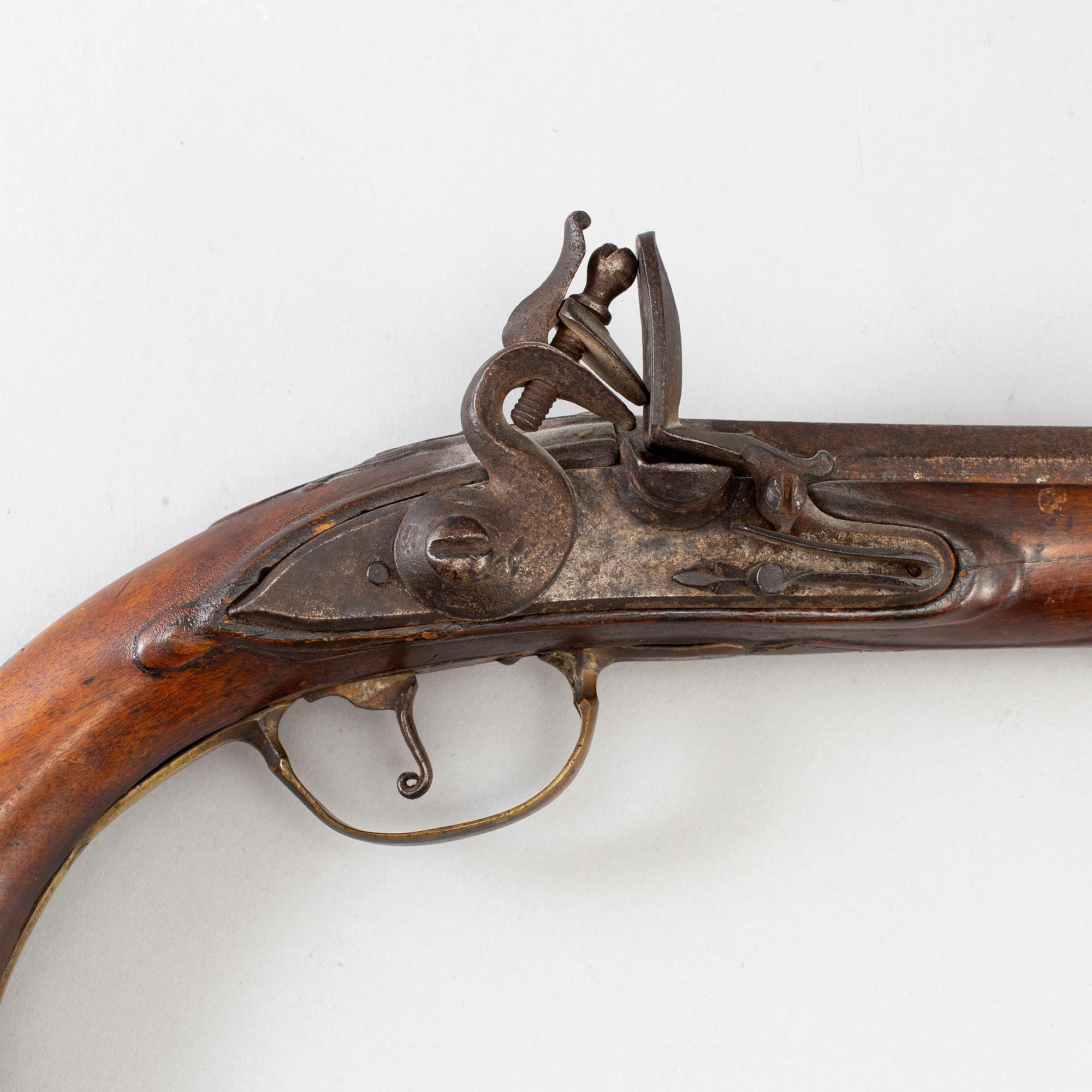 A late 18th century pistol.