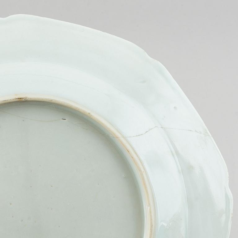 Eight blue and white export porcelain plates, Qing dynasty, Qianlong (1736-95).