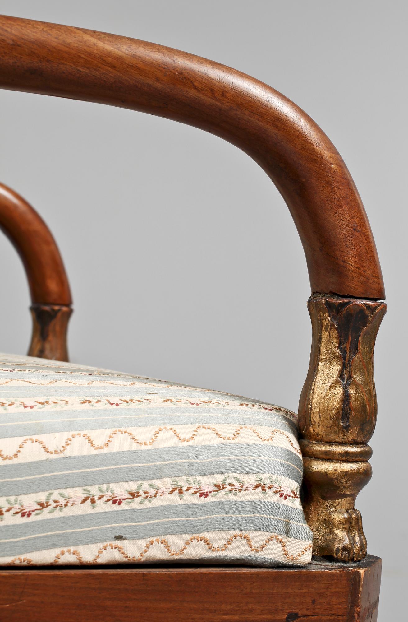 KARMSTOLAR, ett par, Karl Johan, 1800-talets första hälft.