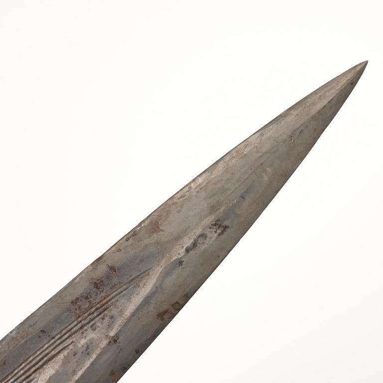 Sword Mambeli, Congo and folding knife Spain, 18th/19th century.