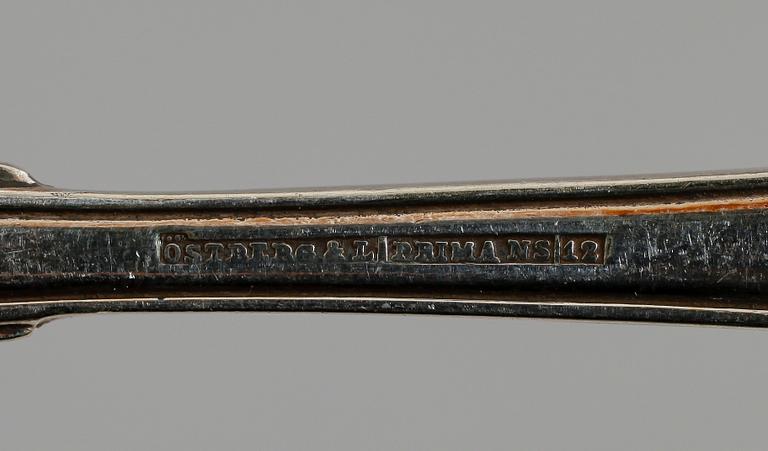 FISKBESTICK, 33 delar, nysilver, olika modeller, tidigt 1900-tal.