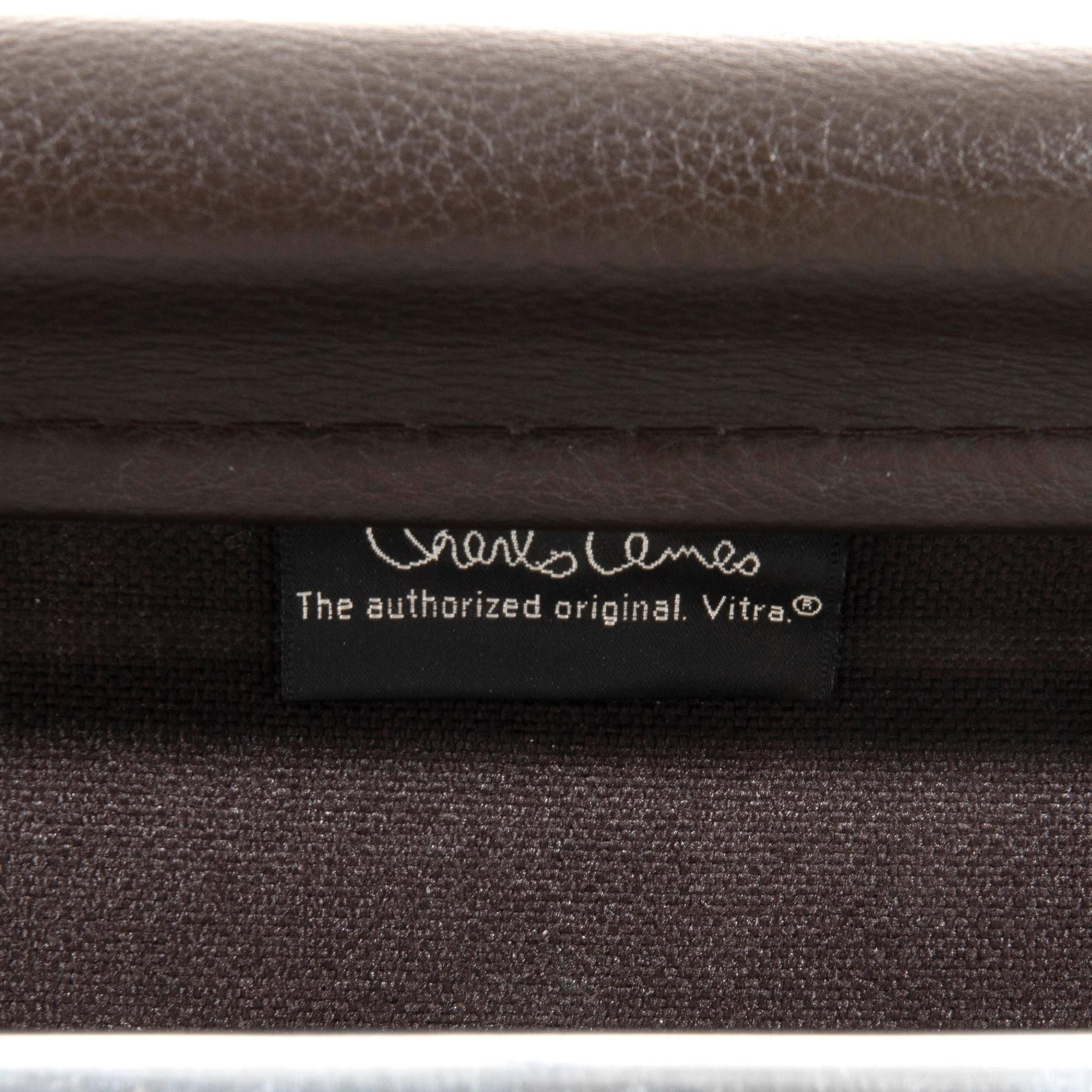 Charles & Ray Eames, skrivbordsstol "EA 177" Vitra 2007.