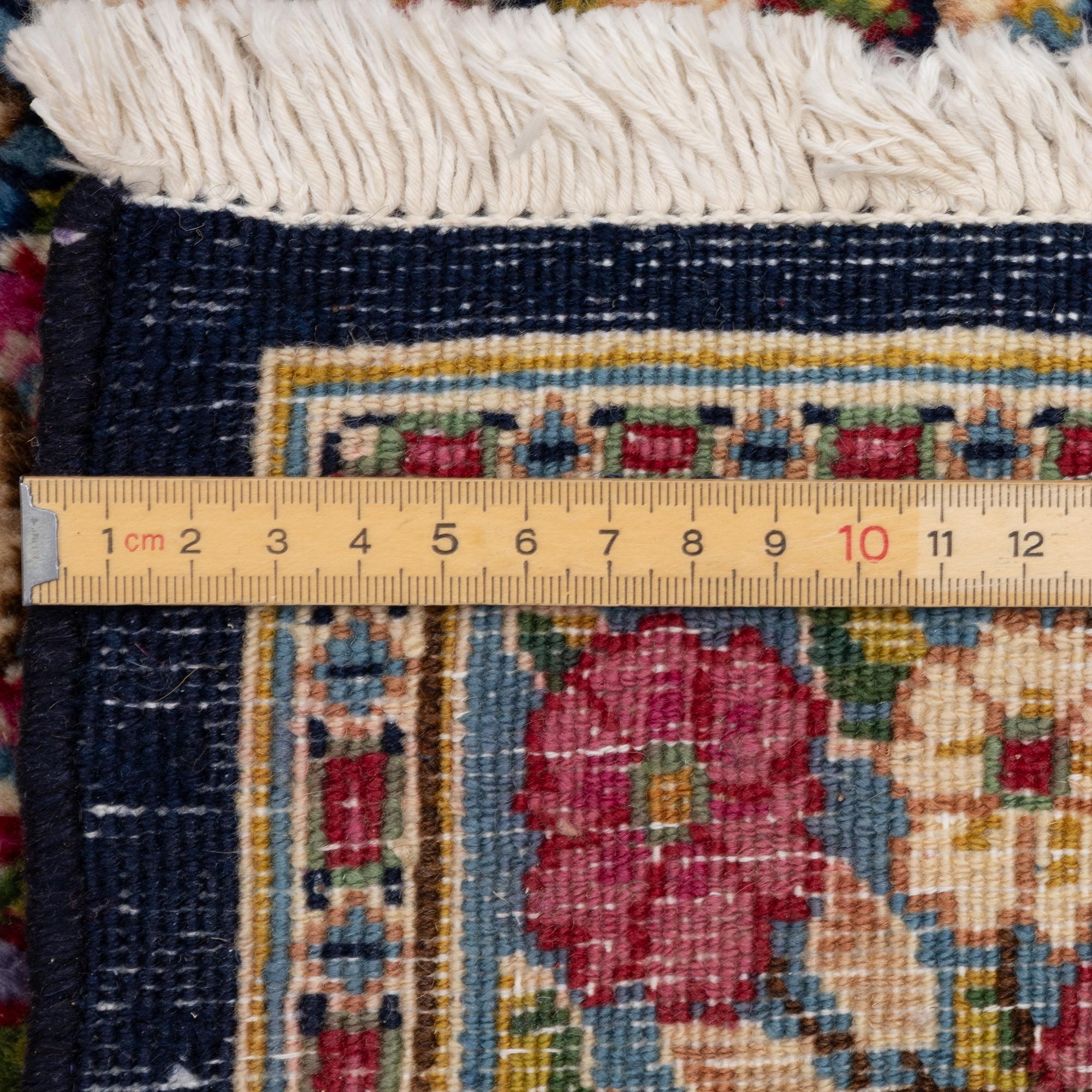 Matta, "Millefleure", Kirman, 417 x 309 cm.