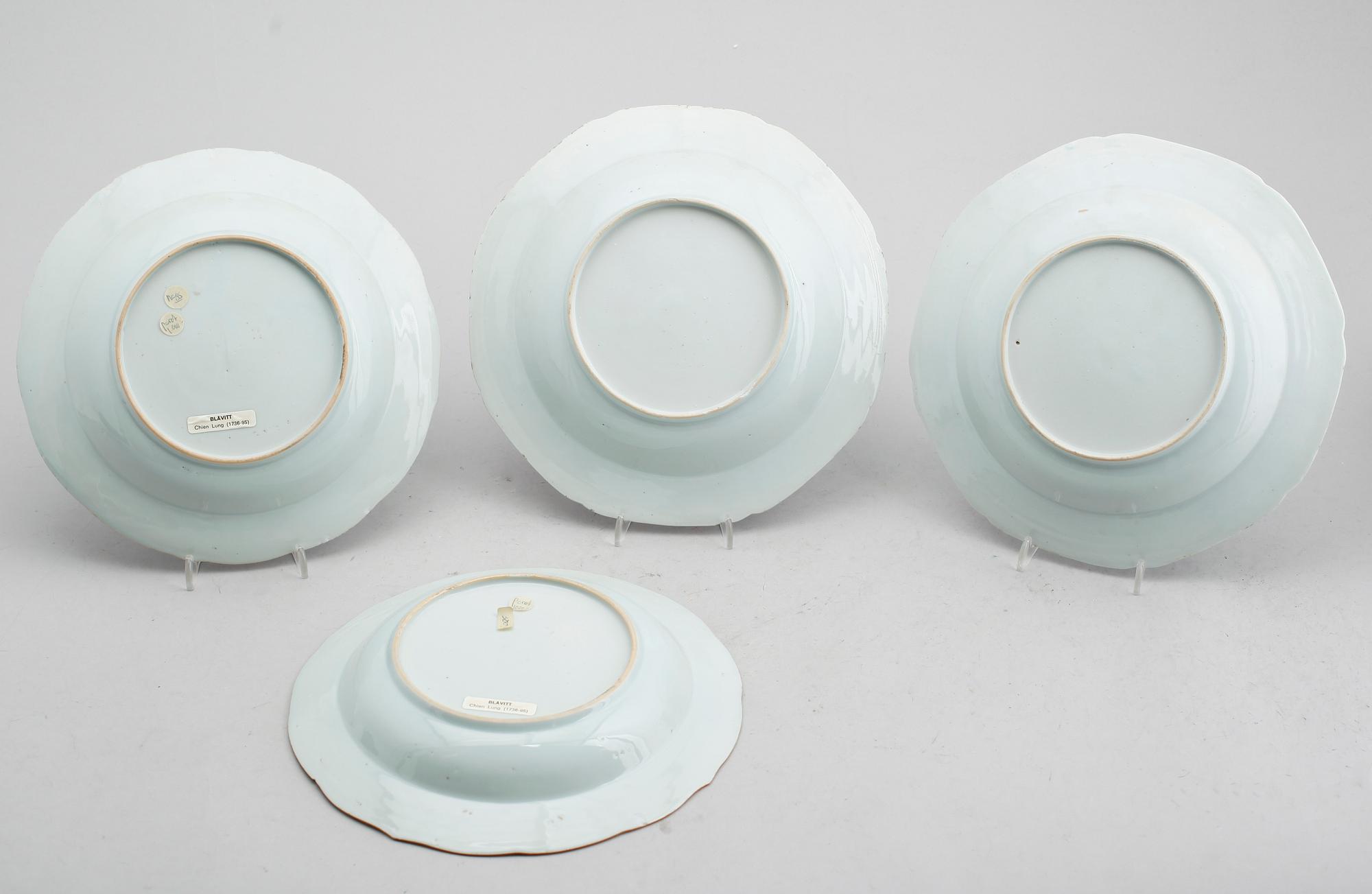 TALLRIKAR, 4 st (2+2), porslin, Kina, Qianlong 1736-1795.