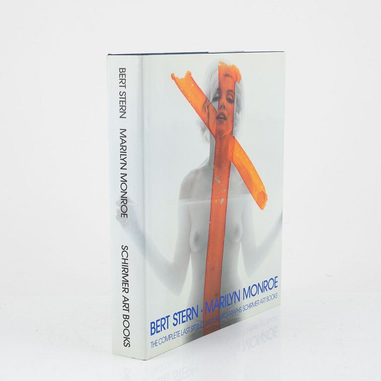 Bert Stern, "Bert Stern: Marilyn Monroe: The Complete Last Sitting", 1992.