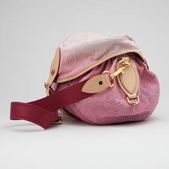 Louis Vuitton – Sunshine Shoulder Bag Pink Denim – Queen Station