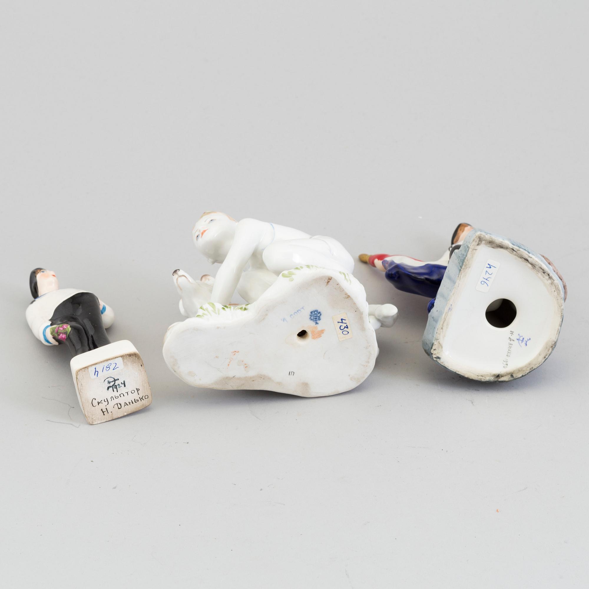 Three Russian Lomonosov figurines, St Petersburg, 20th Century.