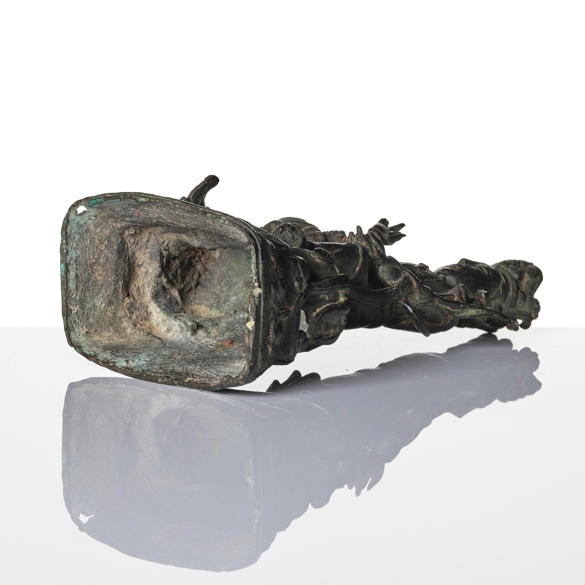 Boddhisattva sittandes på elefant, troligen sen Mingdynasti.