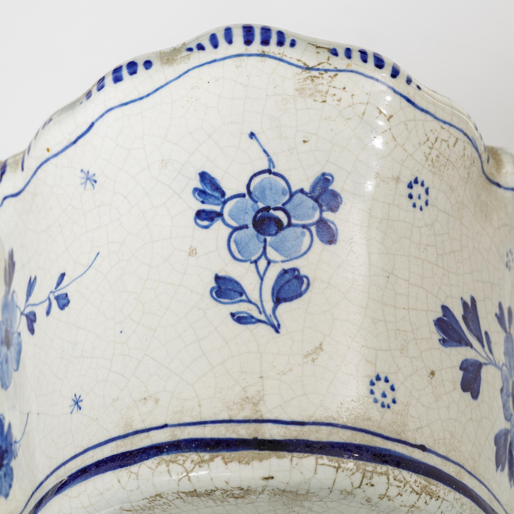 Bordspendyl, fajans, Delft, Holland, sent 1800-tal.