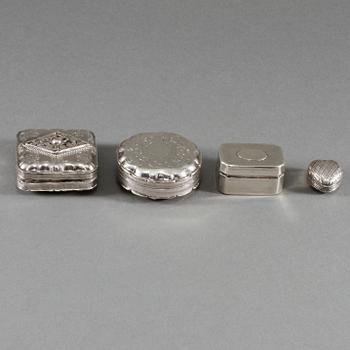 DOSOR, 4 st, silver, bl a Birmingham, 1798. Vikt 94 g.