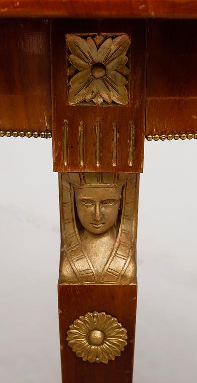 BORD, empirestil, 1900-talets första hälft.