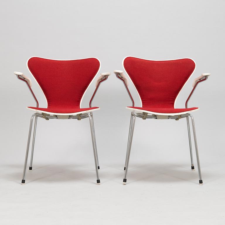 Arne Jacobsen,  stolar 6 st, "Sjuan", Fritz Hansen, Danmark 1984-1989.
