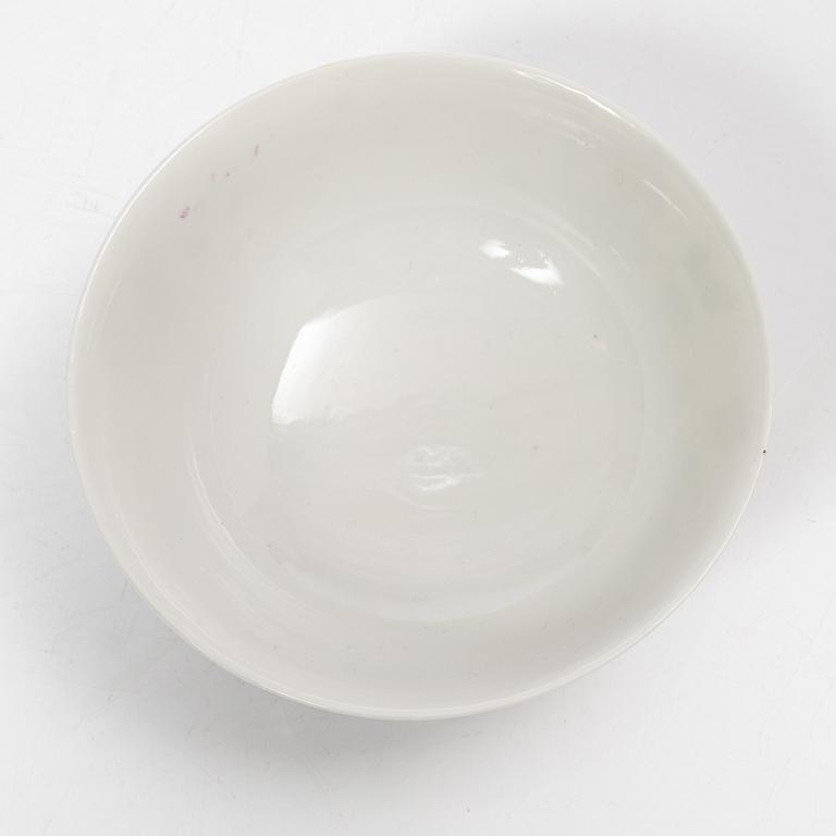 Skål med Guangxus märke, porslin, Kina, 1900-talets första hälft.