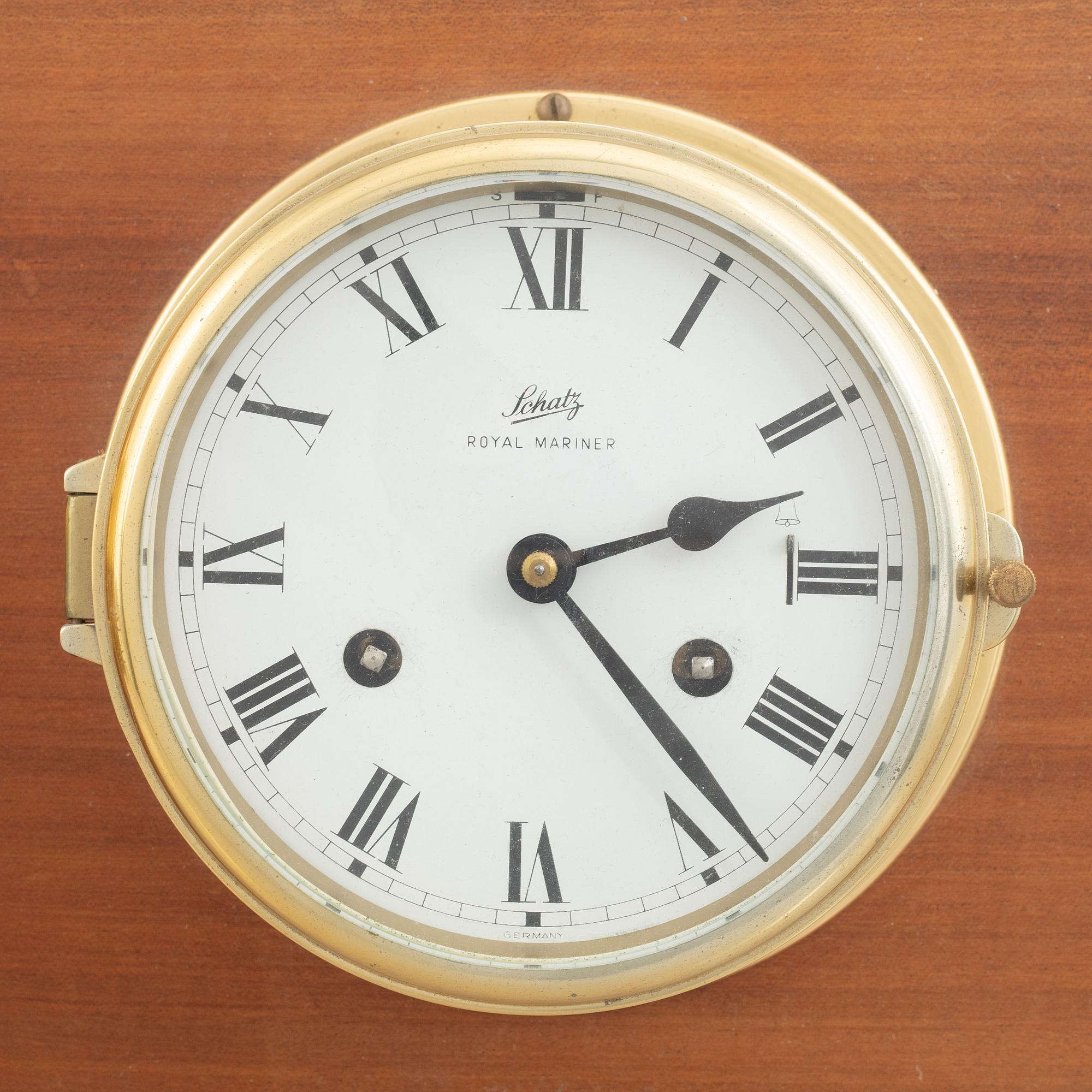 Barometer och skeppsklocka, Shatz, 1900-talets andra hälft.