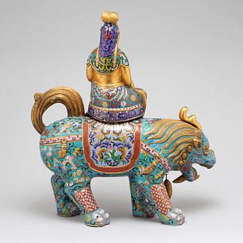 A large cloisonne sculpture/incense burner, 20th century.