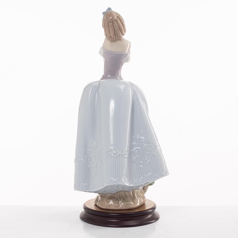 LLadró, figurin, "Lady in Love", Spanien.