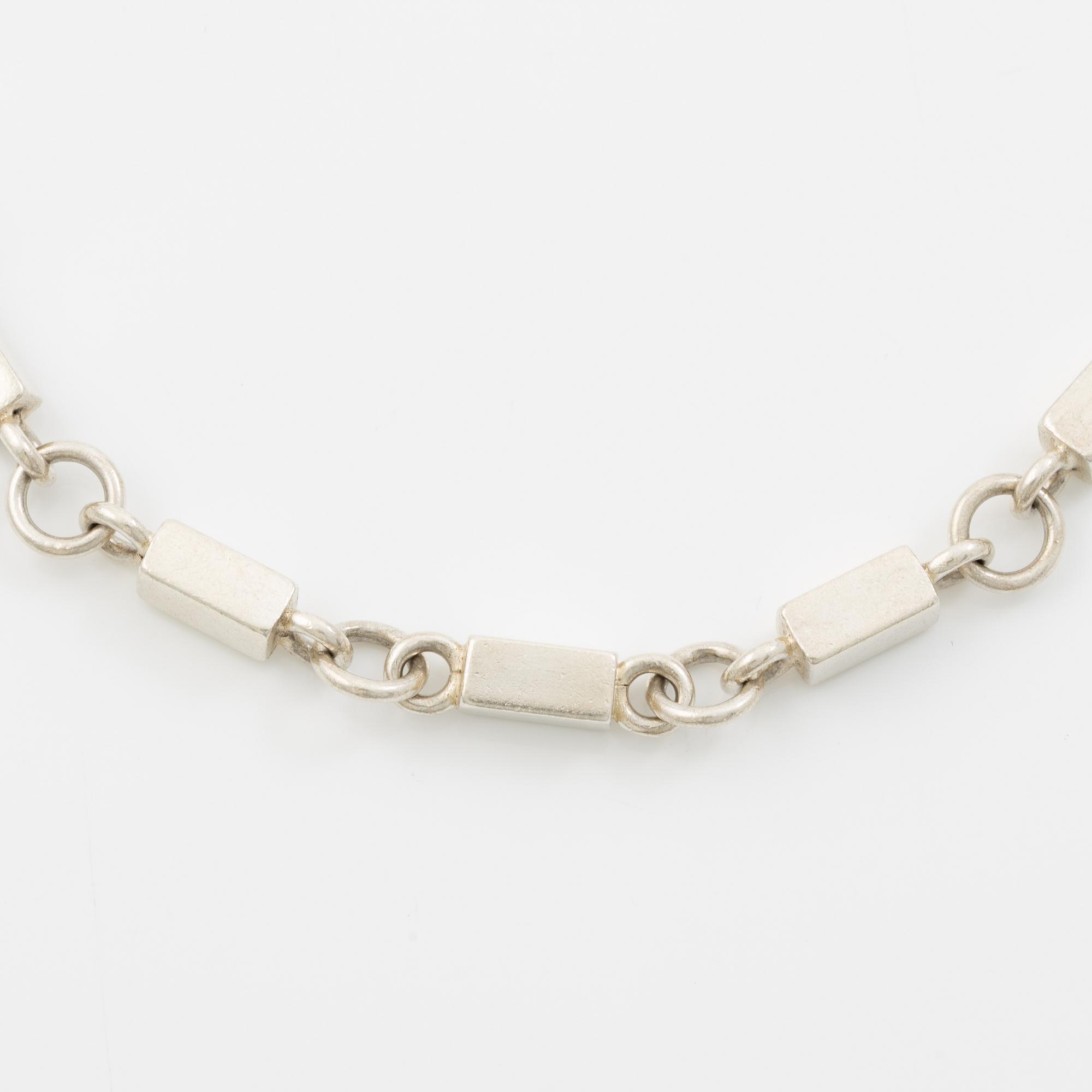 Wiwen Nilsson, necklace, ring and stick chain, sterling silver.