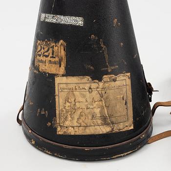 A lot with uniforms parts for German WWI medical officer.