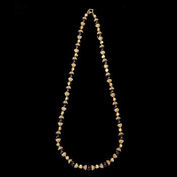 342. CHANEL, halsband.