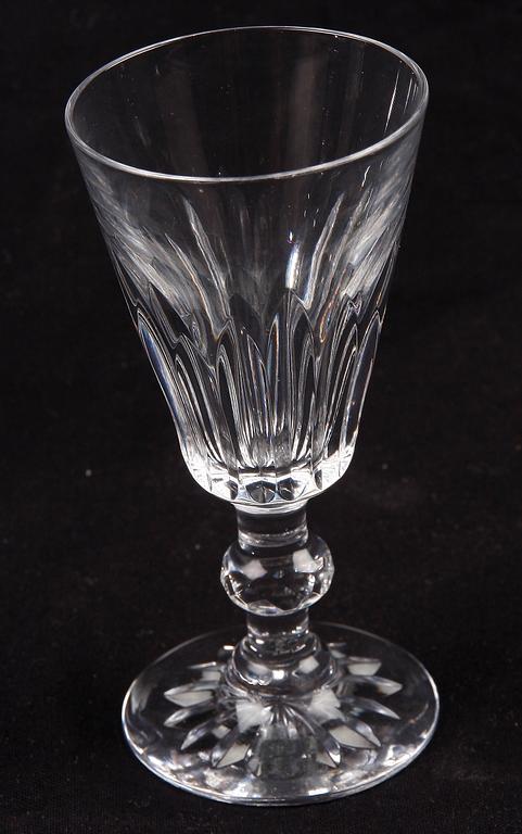 GLASSERVIS, 30 delar, glas. 1900-tal.