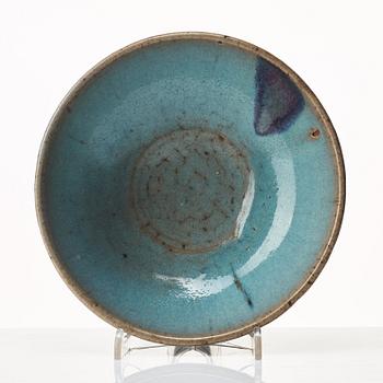 A Jun glazed bowl, Song/Yuandynasty.