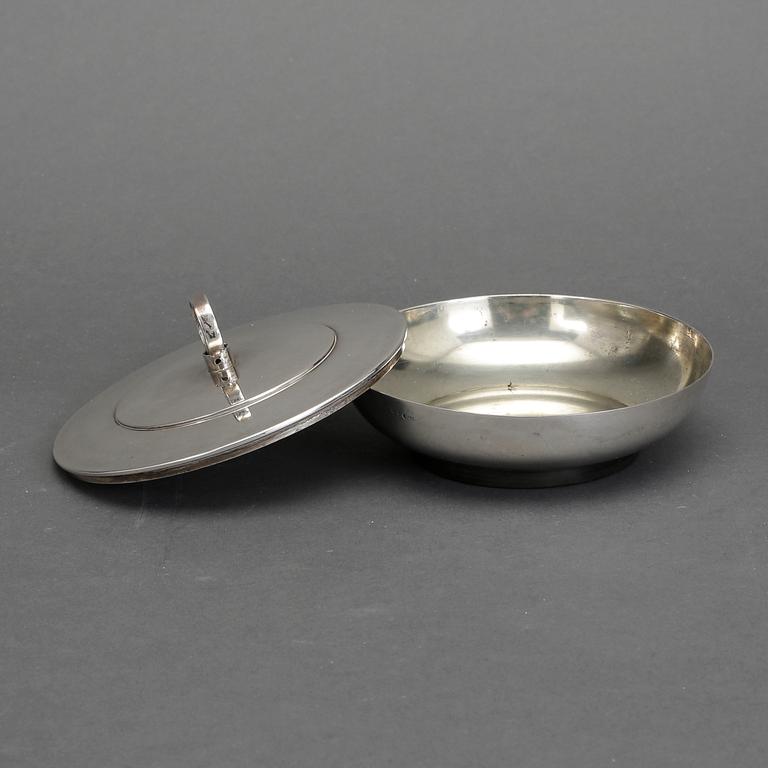 BONBONJÄR, silver, Art déco, GAB, Stockholm, 1934. Tot vikt 244 gram.